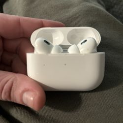 AirPods generation 2
