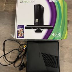 Xbox 360 - 4GB