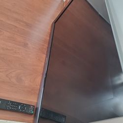 Sony TV KDL-40EX500  40" BRAVIA 1080p LCD HDTV