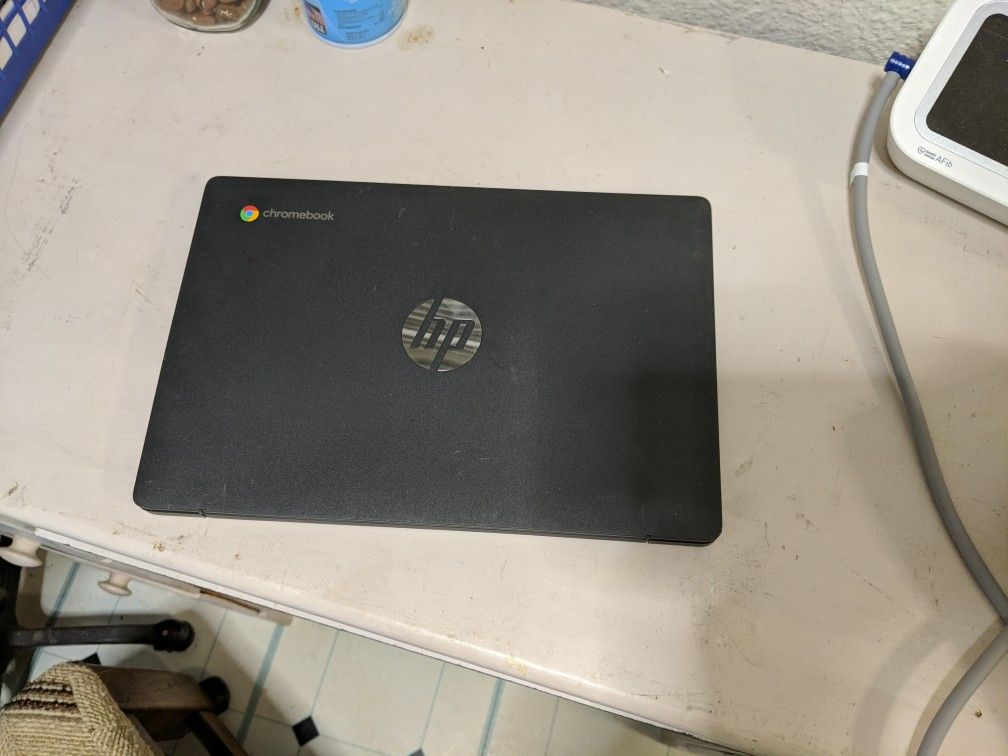 Damaged HP Chromebook