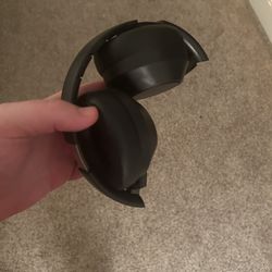 Bluetooth headphones
