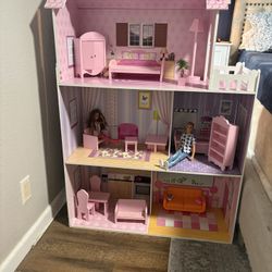 Barbie House 