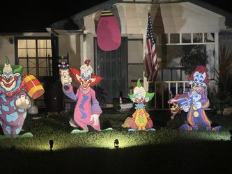 Killer Klowns From Outer Space Custom Yard Art