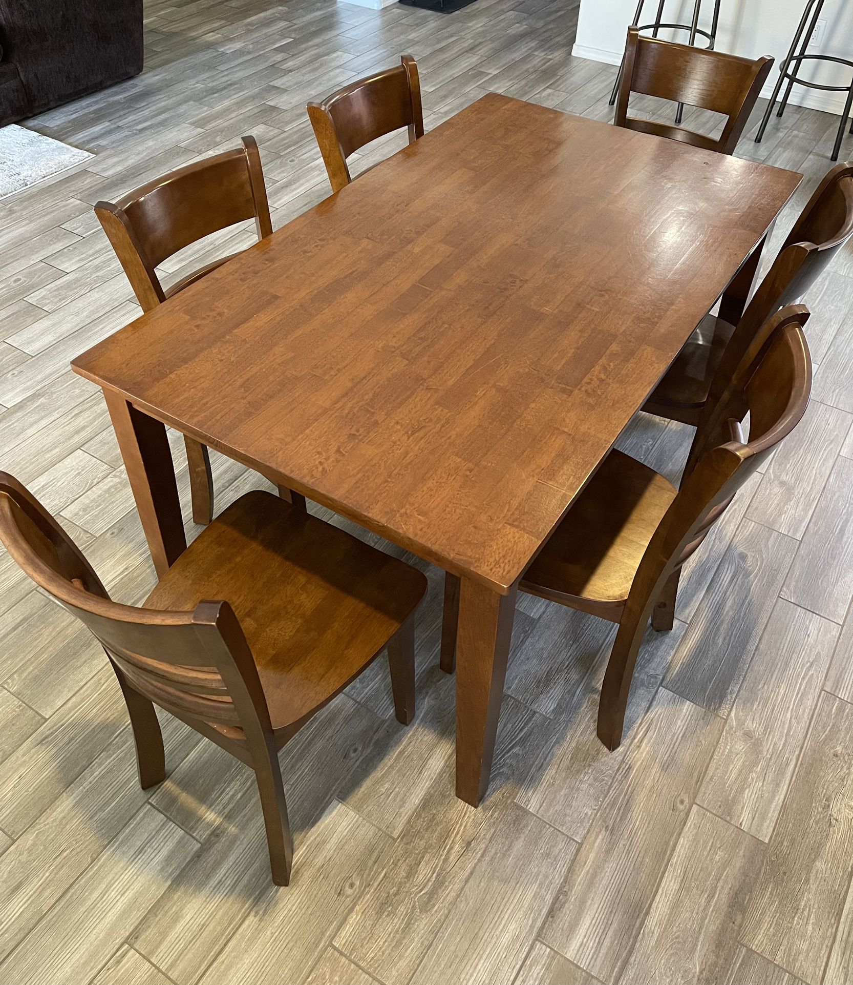 Wood Dining Room Table - With 6 Matching Chairs