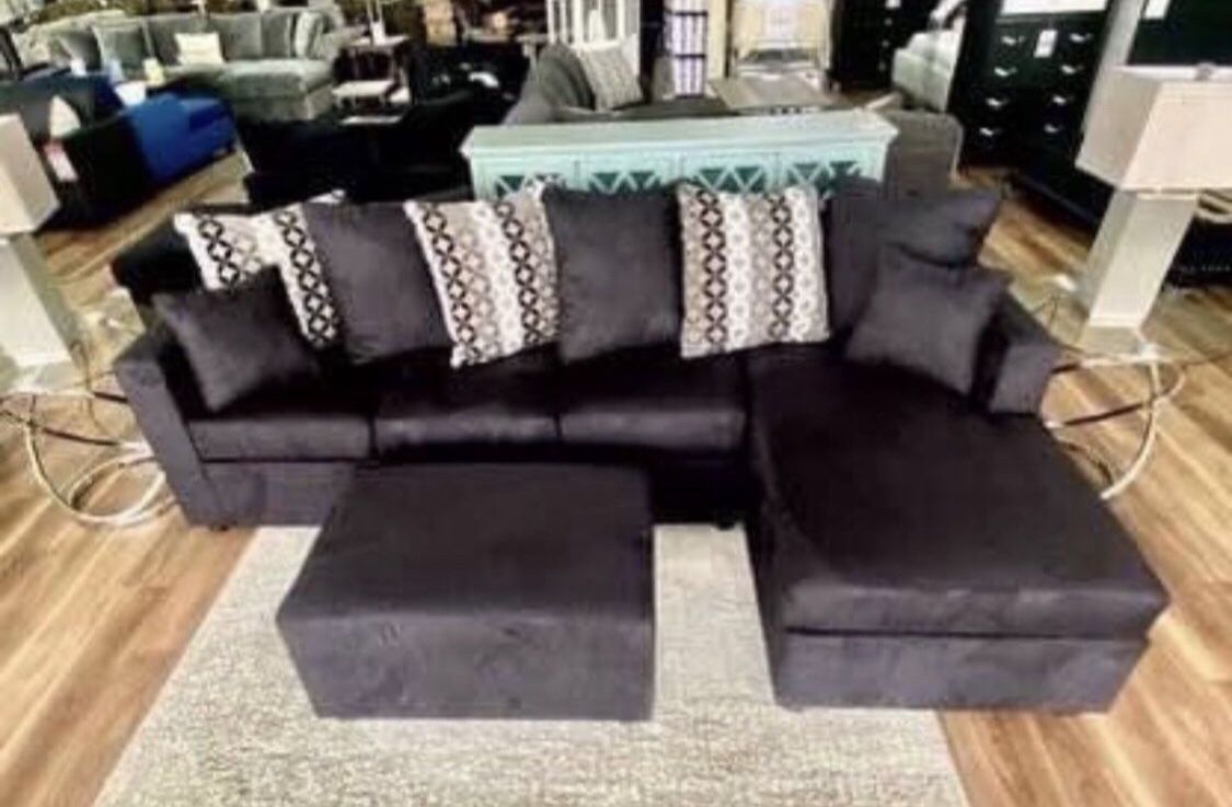 New Black Or Gray USA Made Sectional And Ottoman Sofa Couch