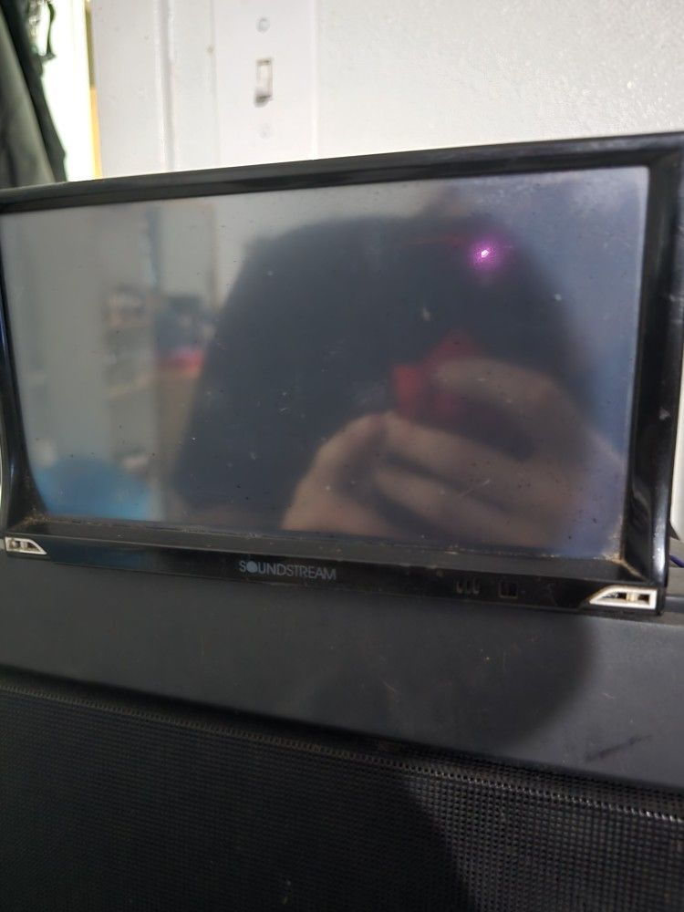 Discontinued SoundStream VR-769NB Inteq Double DIN 7" Detachable Touch Screen LCD For Car Audio