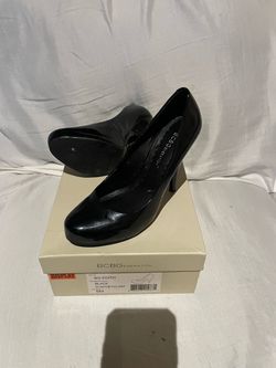 BCBGeneration BG-Edith Black Patent Pumps Size 6M
