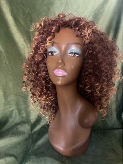 18" Realistic Female Mannequin Head with Curly Wig