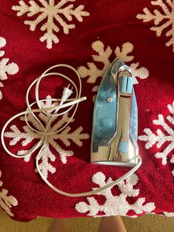 Black Decker Steam Iron with Water Tank