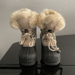 Dream Pairs Kids Faux Fur Lined Snow boots Kids Sz 9 