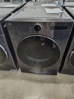 LG gas dryer 7.4 cu front load