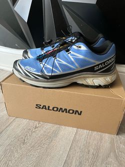 Brand new men Salomon