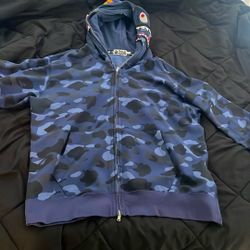 Double Hoody Bape 120$