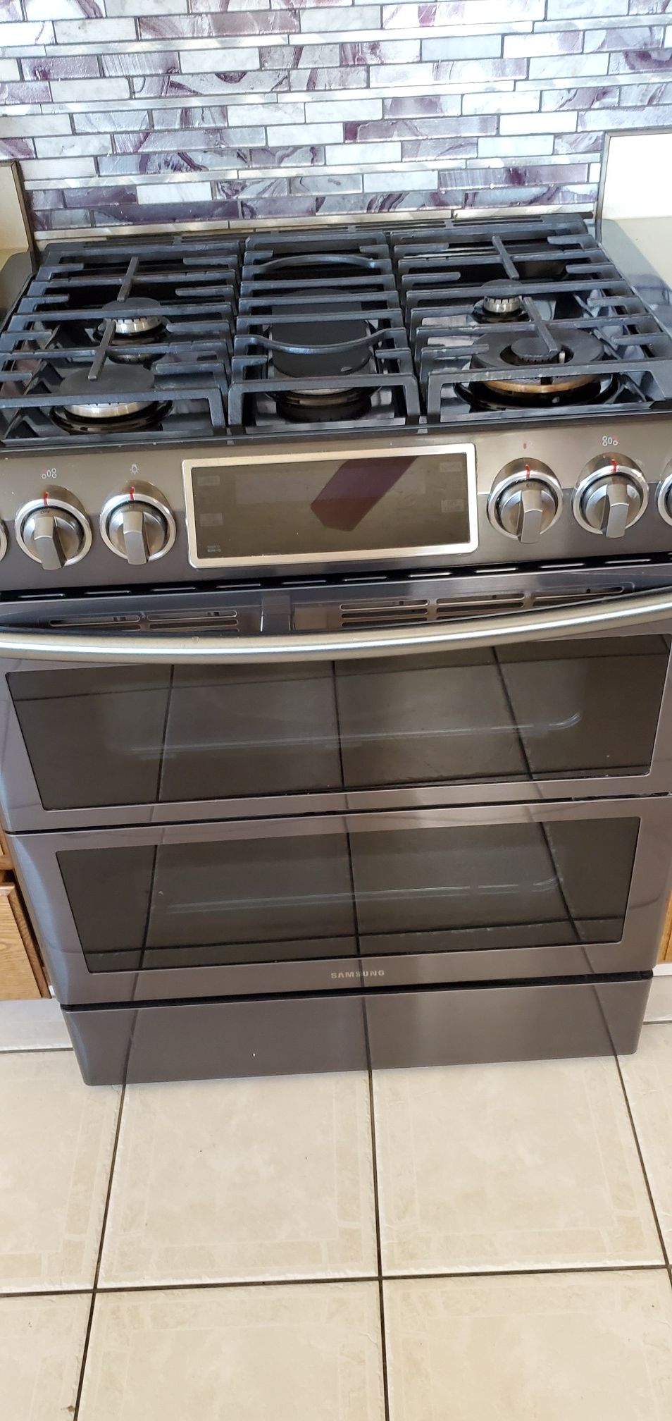 Samsung convention range stove for Sale in Rockford, IL OfferUp
