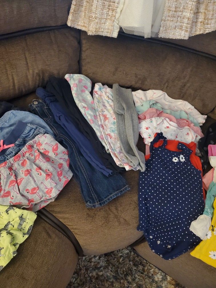 50 PIECES GIRL'S 18 MONTH - 2T CLOTHES