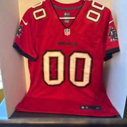 NFL Women’s Tampa bay Jersey  $90 OBO