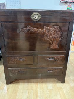Beautiful Carved Wooden Storage Chest W/3 Drawers