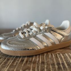 Adidas Original Silver Sambas Women’s 9