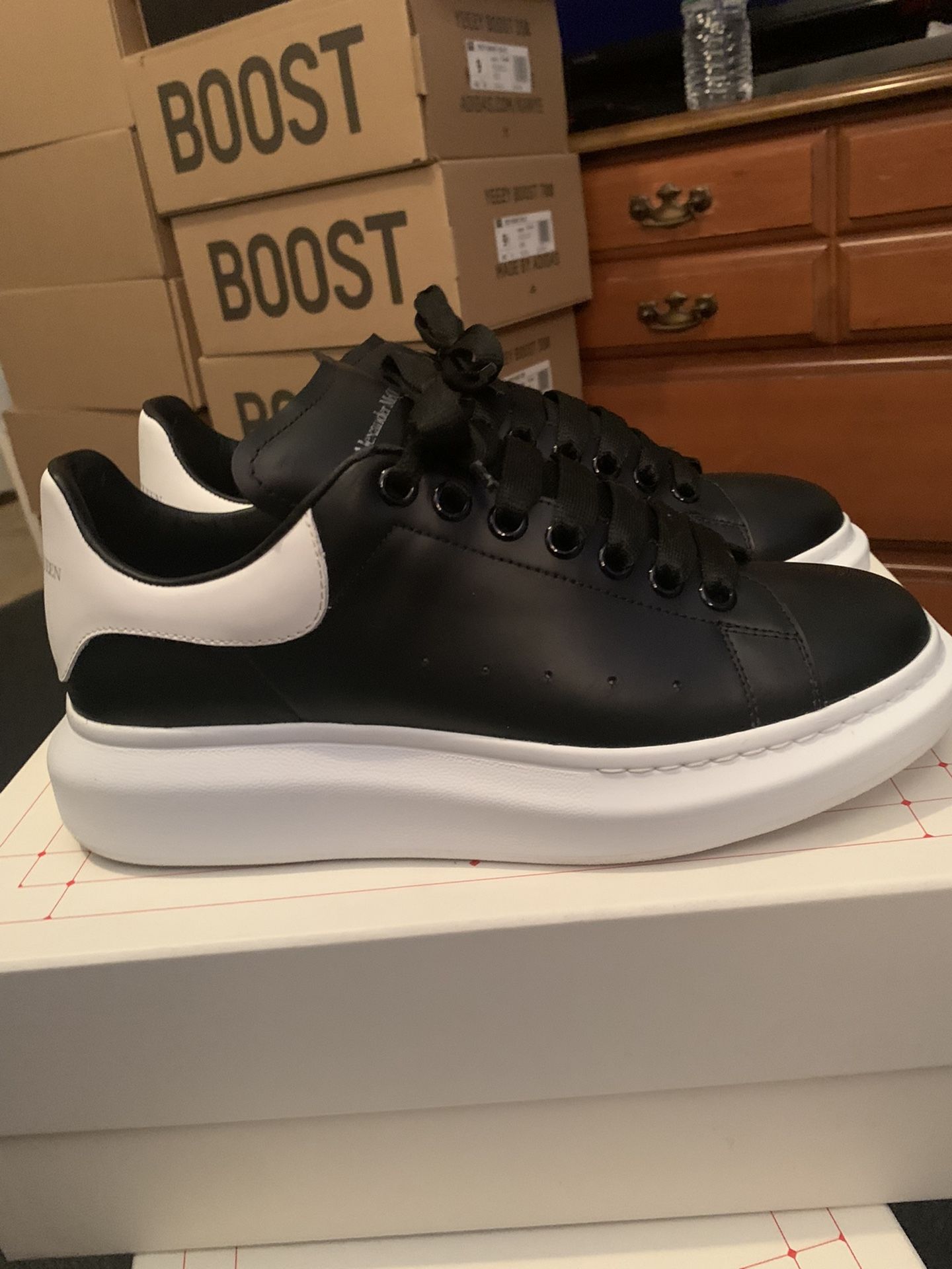 ALEXANDER MCQUEEN Oversized Sneaker 