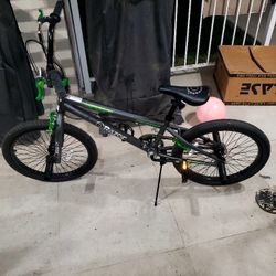 Bike Like New $125 Bicicleta Como Nueva 