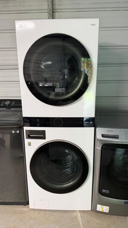 Washer and dryer set (LG stackable )