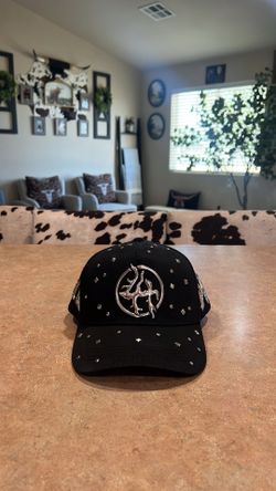 Dandy hat