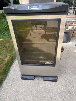 MASTERBUILT Outdoor Electric Smoker (contact info removed)2