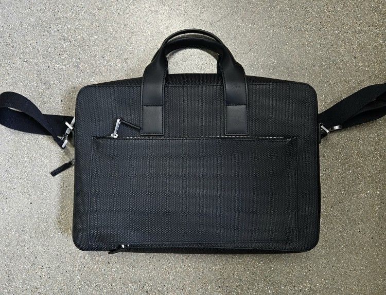 Lacoste Men's Chantaco Pique Leather Computer Bag, Black, One Size