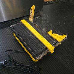 Tabletop Wet Tile Saw