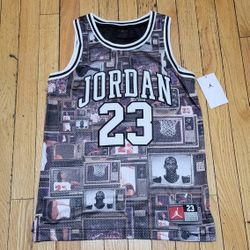 Jordan 23 Basketball Jersey size Medium Kids 