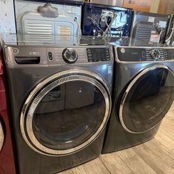 GE profile frontload washer and dryer set electric with warranty