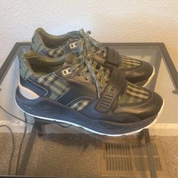 Burberry Shoes
