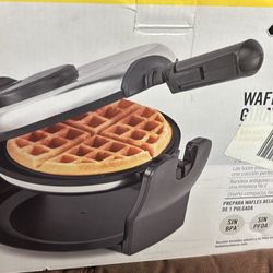 Waffle Maker 