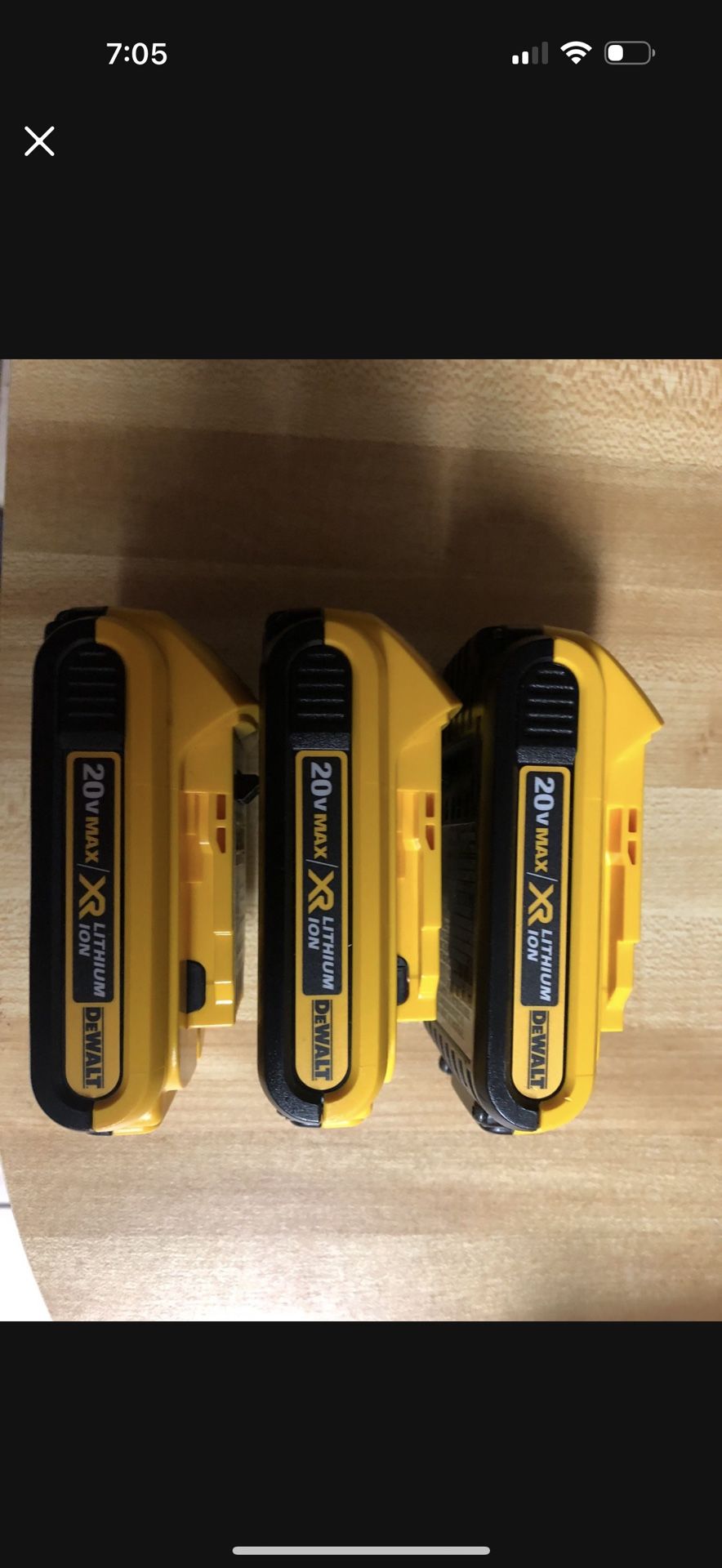 Dewalt 20v XR batteries 100 for all 3 firm in north Lakeland