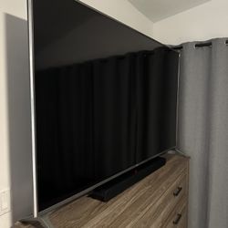 70” LG 4K TV 
