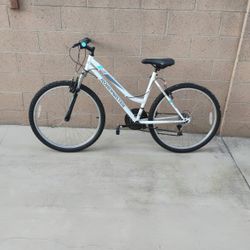 Roadmaster Mountain Bike 6 Gears Commuter