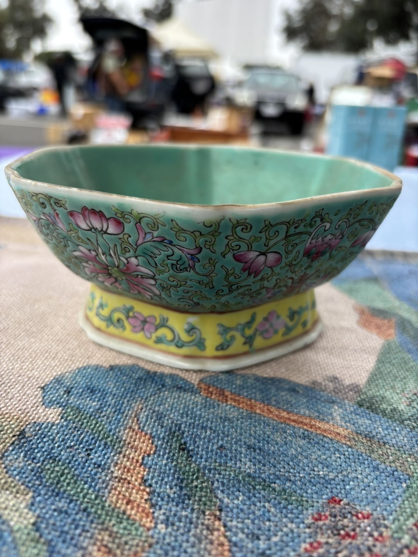 Vintage Chinese Famille Rose Porcelain Footed Bowl
