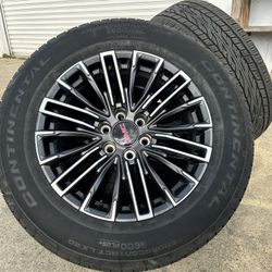 2025 Original 20" GMC Yukon Sierra OEM Wheels Black Rims Continental Tires 95% NEW W/ SENSOR