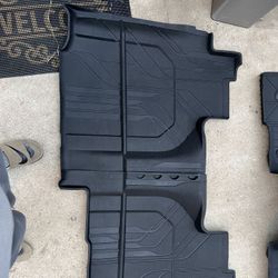 Chevrolet Silverado  Original Mats doble Cab