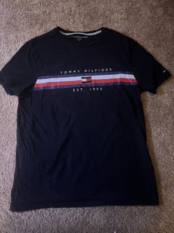 Tommy Hilfiger Mens Medium T-shirt