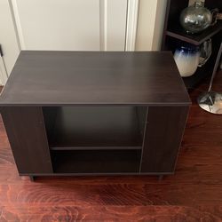 Stereo Stand