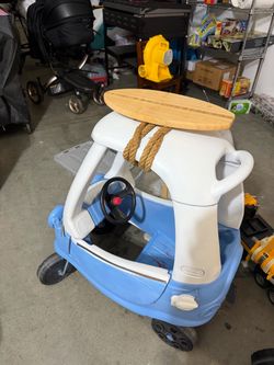 Little Tikes Cozy Coupe Kids Ride-On Car