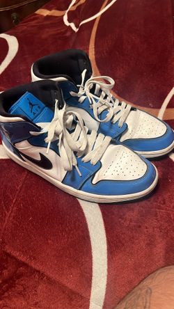 Jordan 1 Signal Blue size 11