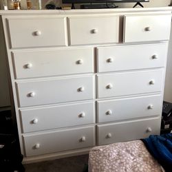 Dresser white