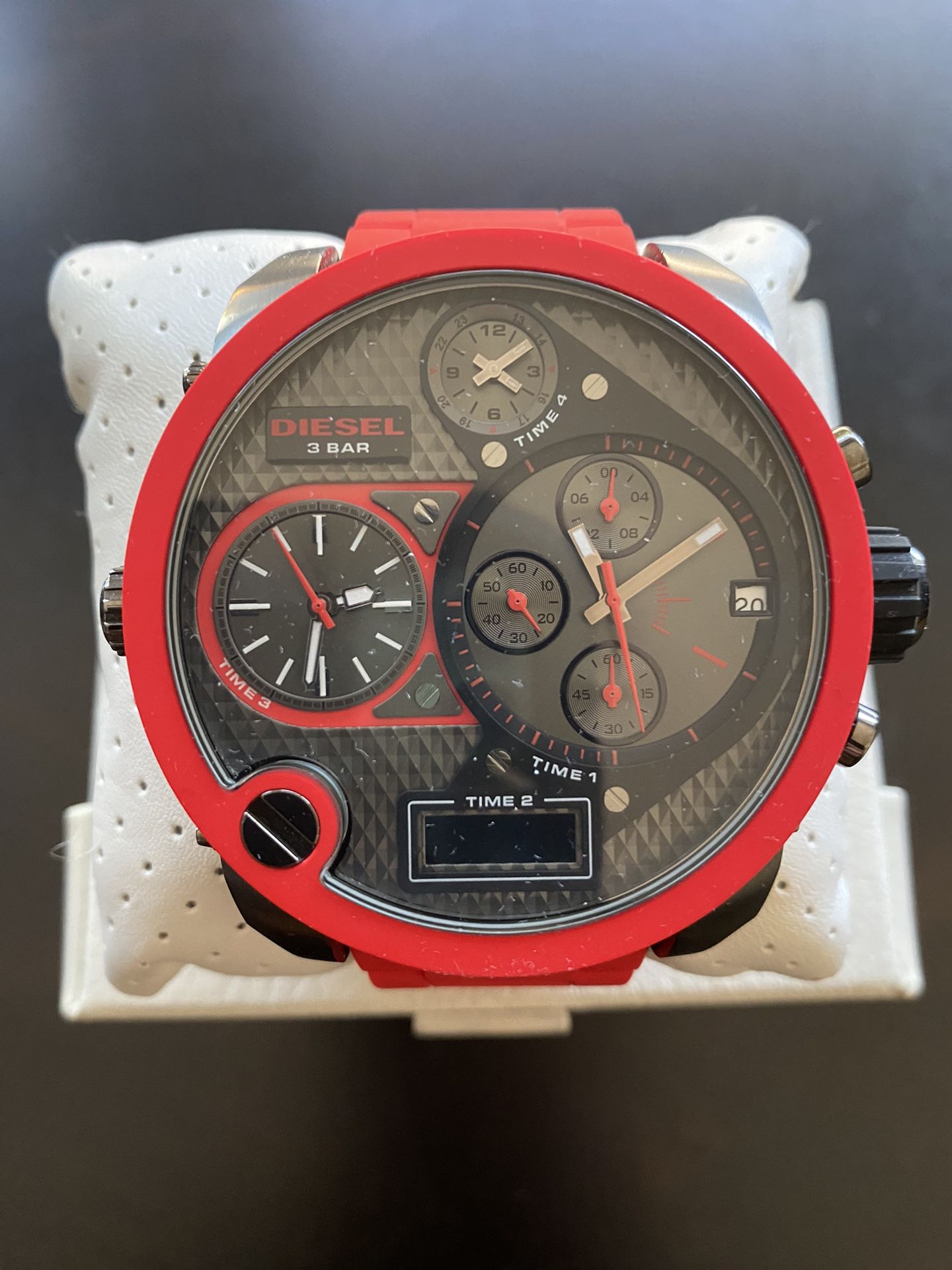 Dz7279 diesel watch top