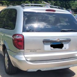 2006 Chrysler Town & Country