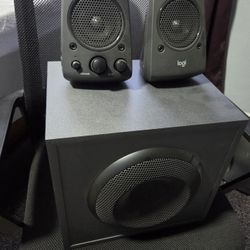 Logitech Z625 Speaker System 