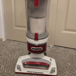 Shark NV501 Rotator Lift-Away Bagless Upright Vacuum Cleaner 