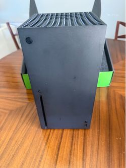 Xbox Series X 1TB SSD w/ 2 Controllers and Charging Base Lightly Used