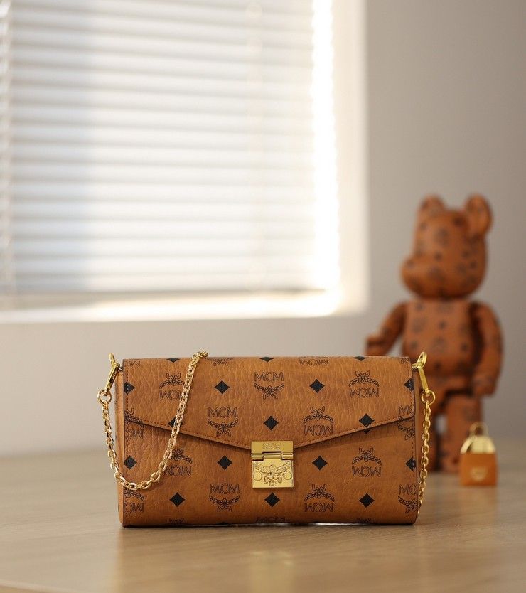 messenger bag